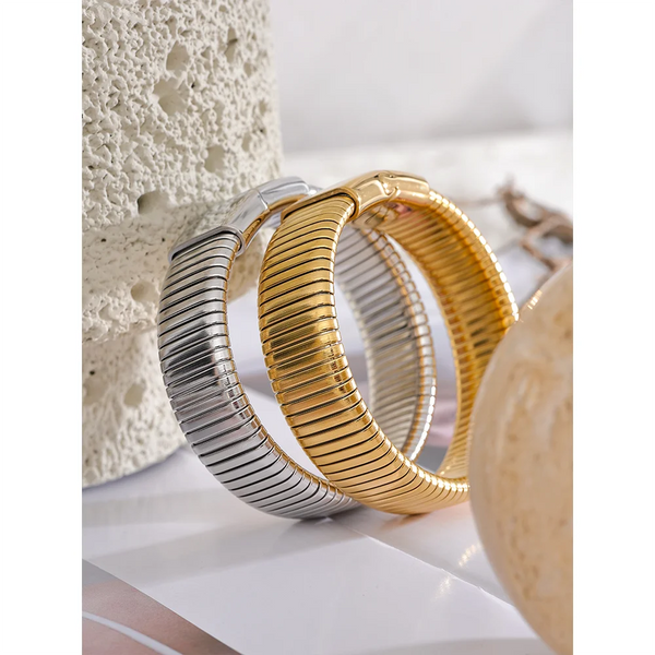Nala – Armring i elastisk design