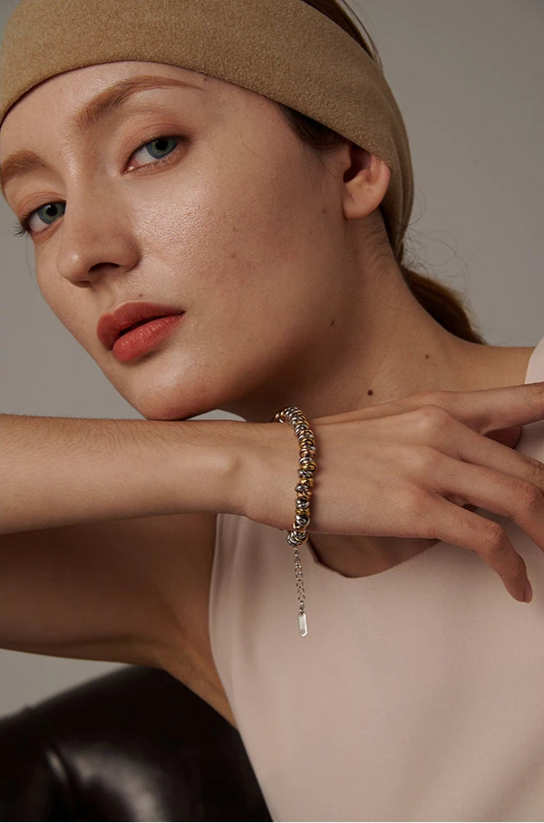 Norea – Armband med volym och karaktär