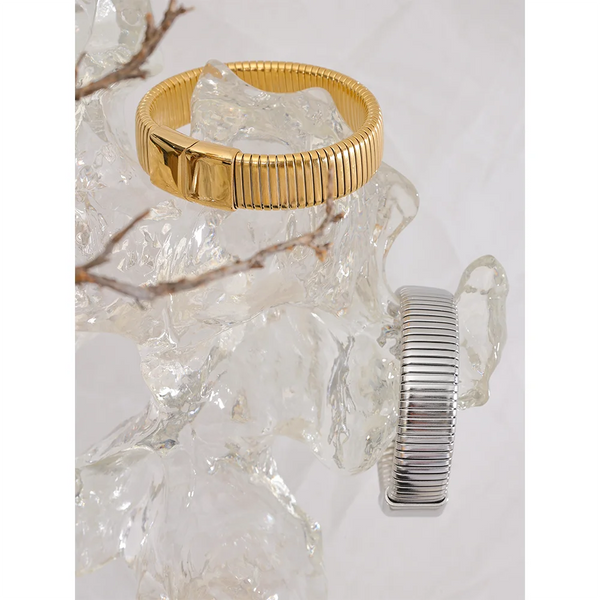 Nala – Armring i elastisk design