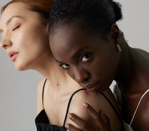 Stella – Trendiga örhängen med cubic zirconia