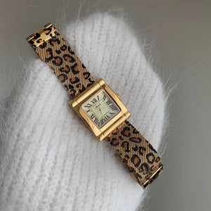Leopard Luxe – En Klocka med Djärv Stil och Elegans