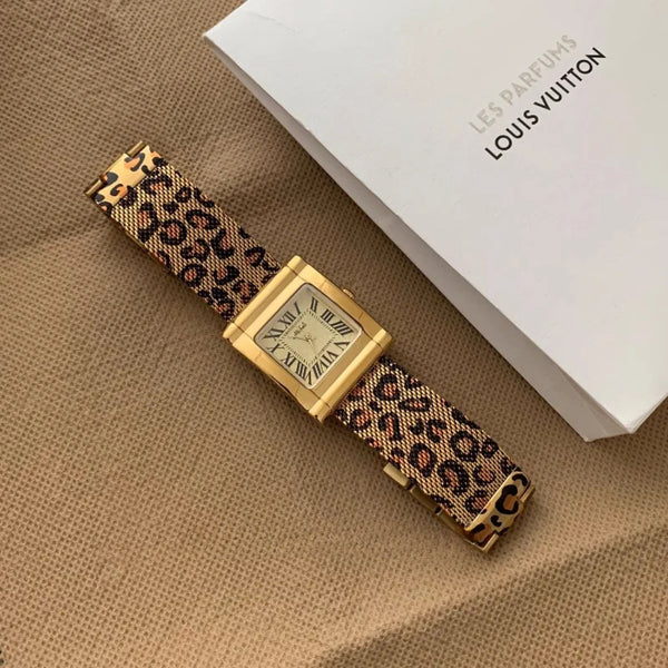 Leopard Luxe – En Klocka med Djärv Stil och Elegans