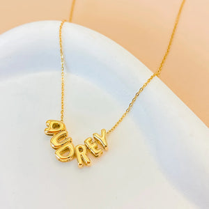 Bubbella – 3D-namnhalsband i 14K guld/silver