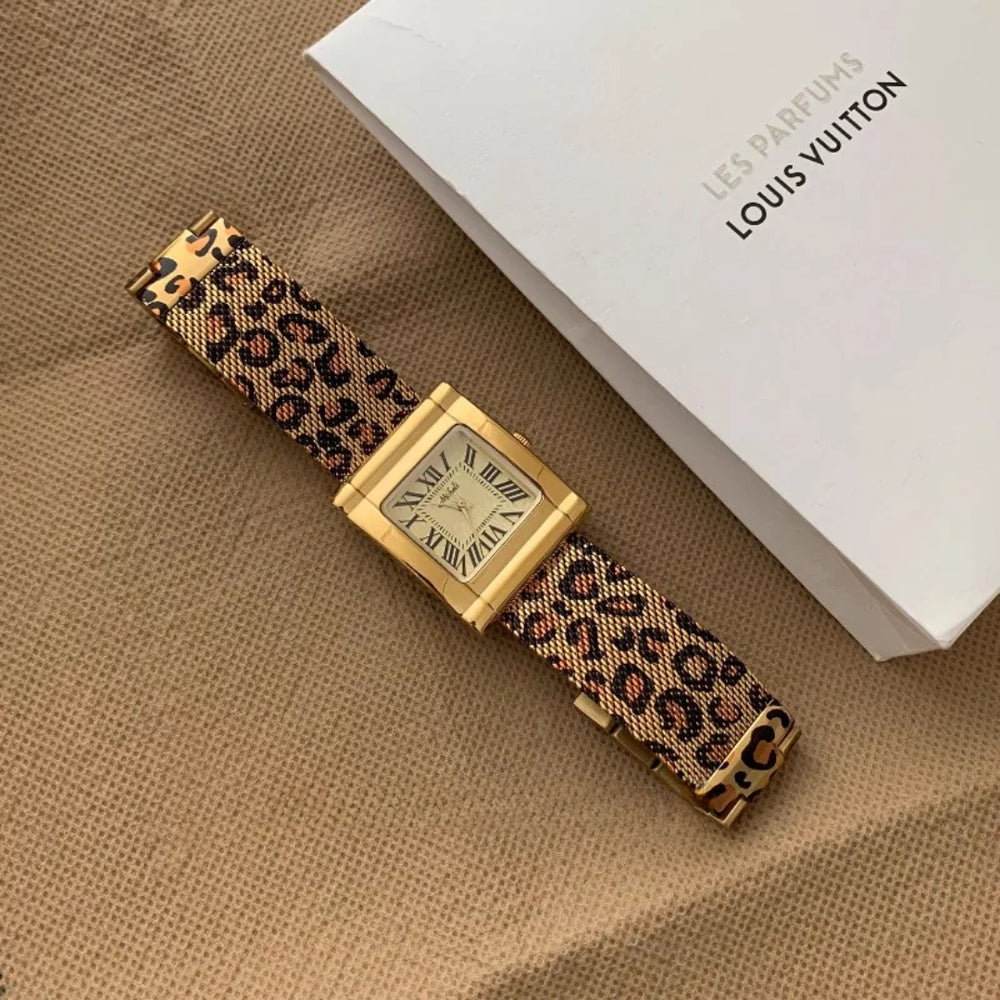 Leopard Luxe – En Klocka med Djärv Stil och Elegans